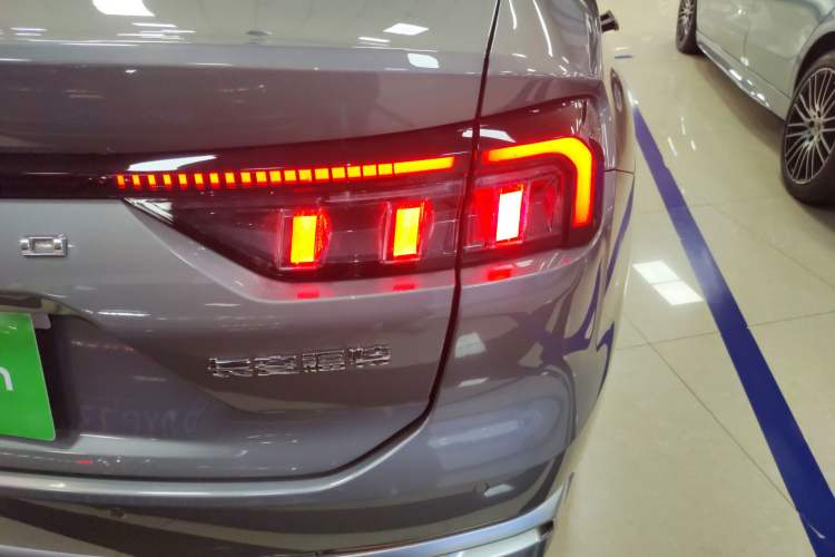 Used Ford Mondeo 2023 EcoBoost 245 Ultimate Model
