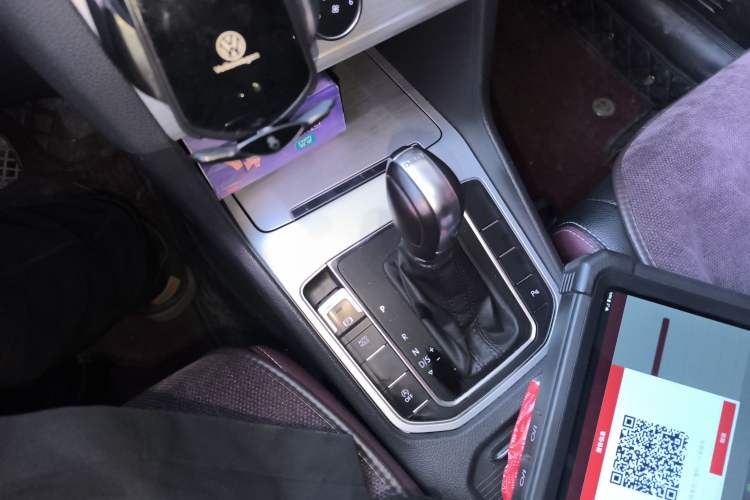 Used Volkswagen Golf Sportsvan 2016 230TSI Automatic Trend Edition
