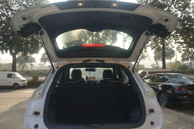 Used Dongfeng Fengon 500 2021 1.5L CVT Enjoyment Model