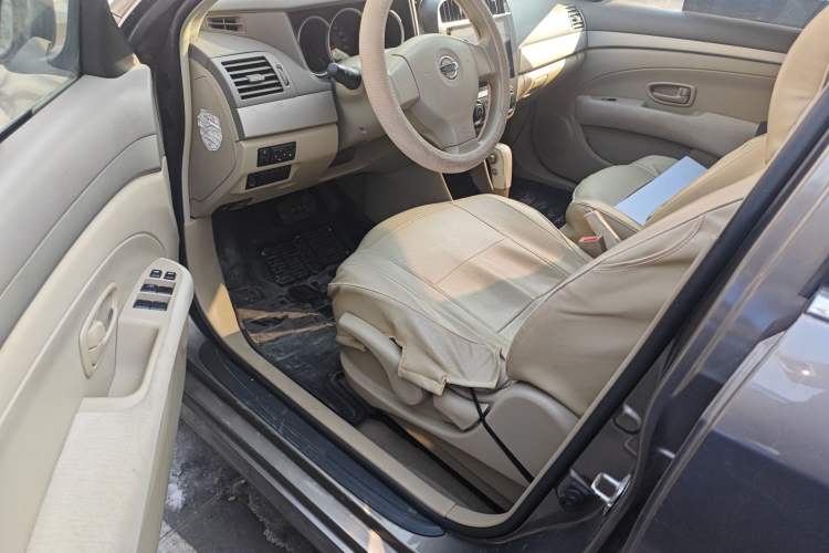 Used Nissan Sylphy 2016 Classic 1.6XE Automatic Leading Edition
