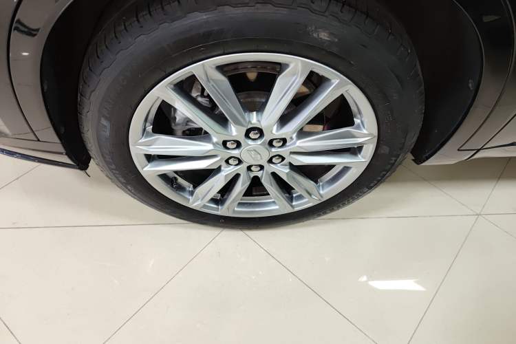 Used Cadillac XT6 2021 2.0T 7-Seater Two-Wheel-Drive Luxury Version
