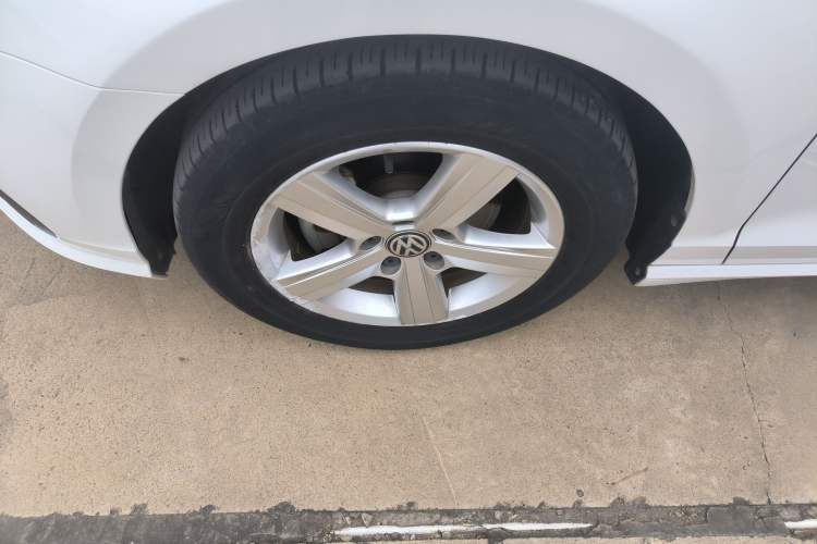 Used Volkswagen Lamando 2021 230TSI DSG Fashion Edition
