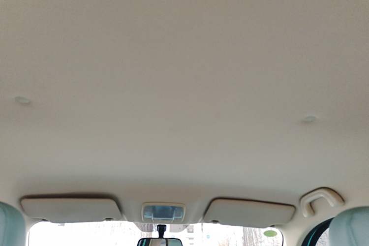 Used Brilliance Xinri i03 2022 Youth Edition 31.45 kWh
