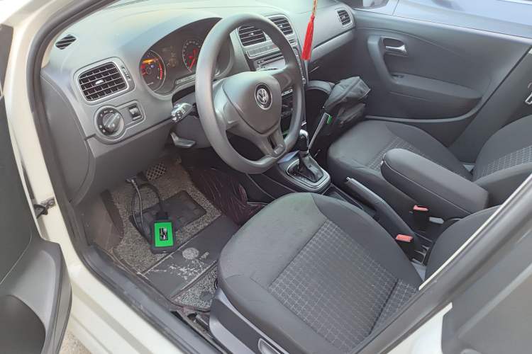 Used Volkswagen Polo 2014 1.4L Automatic Comfort Edition