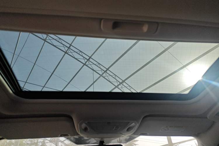 Used Ford Focus 2017 Hatchback 1.6L Automatic Fashion Edition Smart Drive Version
