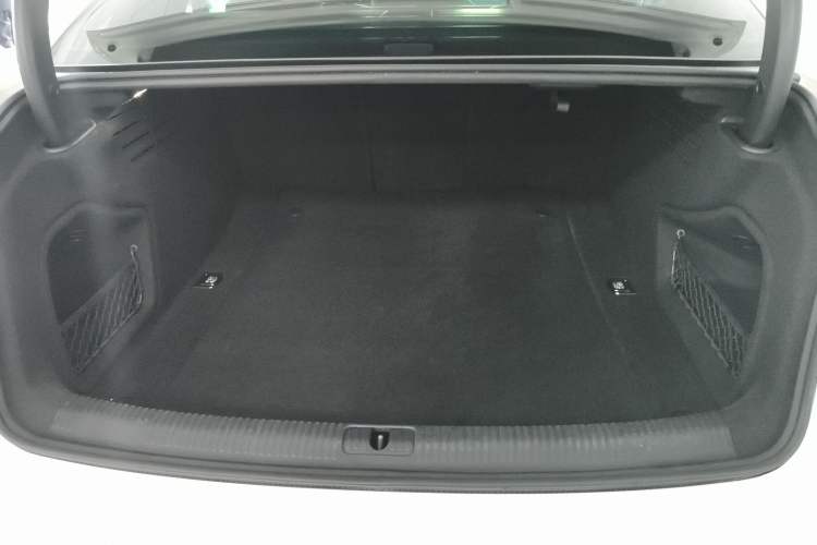 Used Audi A4L 2018 30th Anniversary Edition 40 TFSI Fashion Model