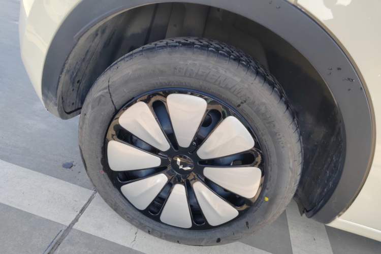 Used Wuling Bingo 2025 410 km Lingxi Deluxe Edition