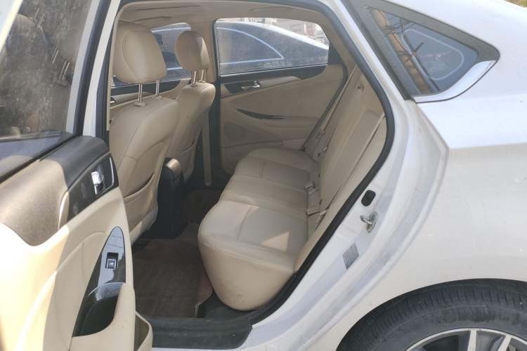 Used Changan Eado 2016 1.6L Manual Fashion Edition