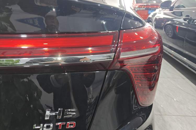 Used Hongqi H5 2023 2.0T Automatic Smart Connect Flagship Edition
