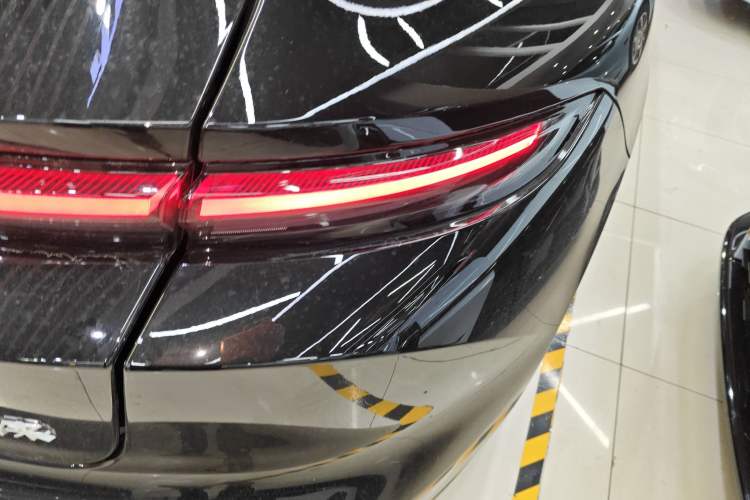 Used Nio ET5T 2025 75 kWh Touring