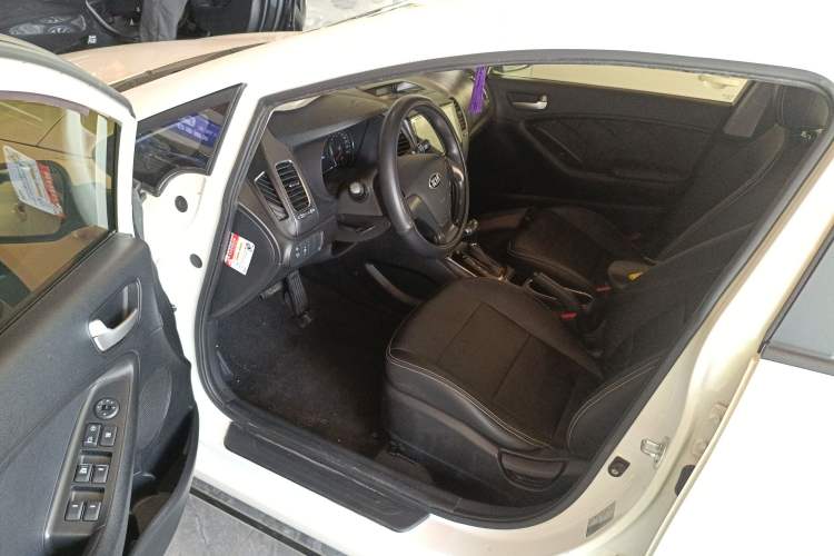 Used Kia K3 2016 1.6L Automatic GL