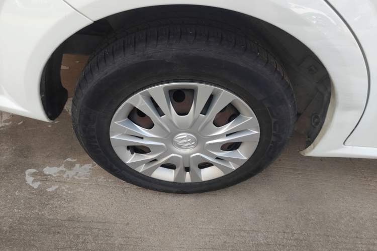 Used Buick Excelle 2015 1.5L Automatic Classic Model
