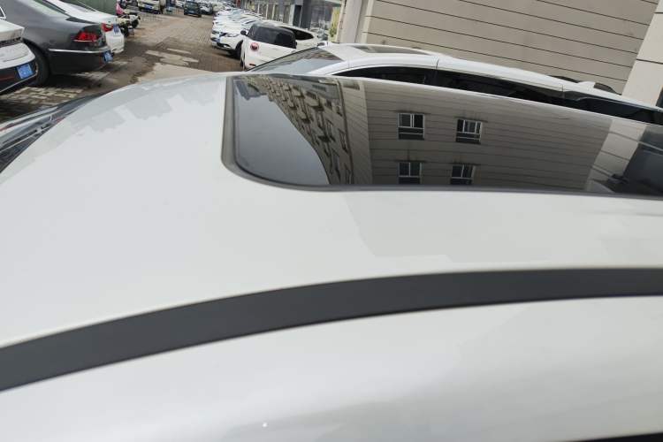 Used GAC Trumpchi M6 2021 270T DCT Luxury Edition (6 Seats)
