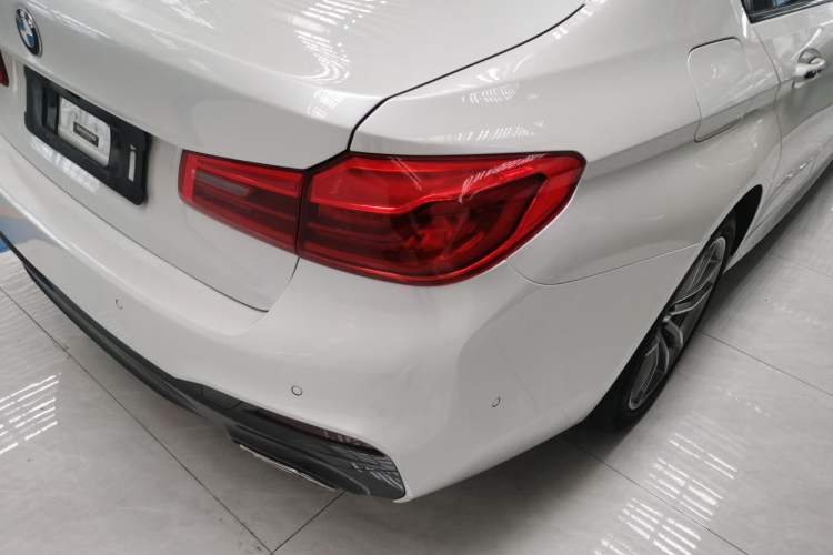 Used BMW 5 Series 2018 525Li M Sport Package