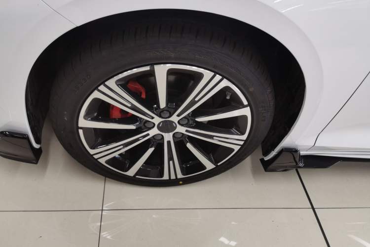 Used Geely Auto Preface 2025 Dongfang Yao 1.5TD Kunlun Edition
