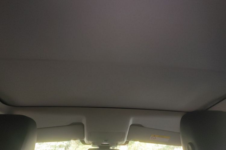 Used Land Rover Discovery Sport 2019 240 PS SE Version China VI Standard