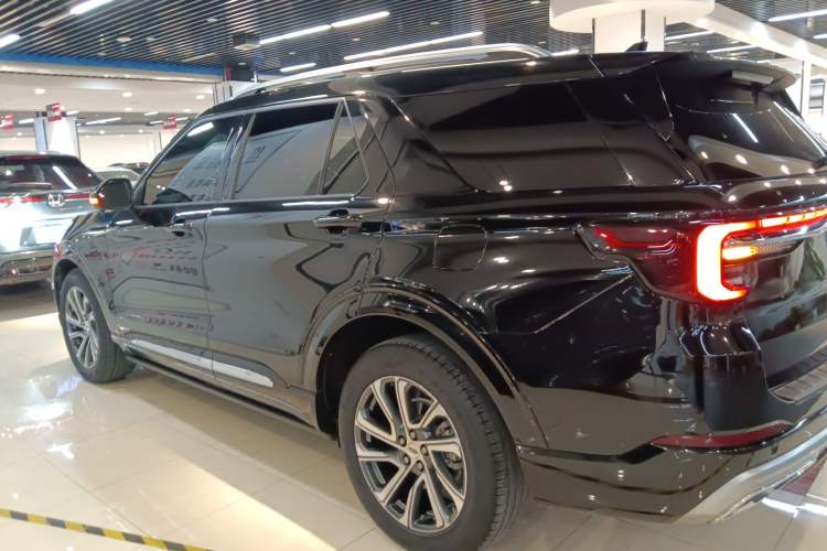 Used Ford Explorer 2023 EcoBoost 285 4x4 Trend Plus Edition 6 Seats
