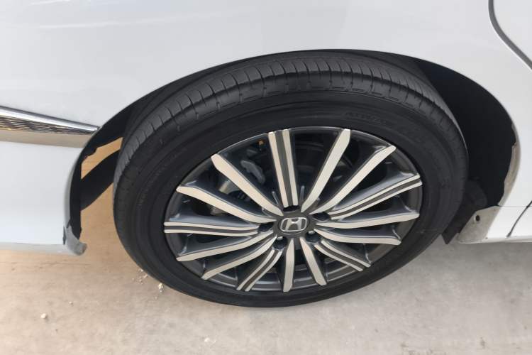 Used Honda Elysion 2024 2.0L eHEV Luxury Edition