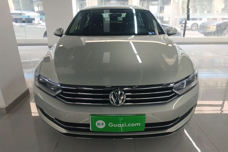 Used Volkswagen Magotan 2018 Facelift 330TSI DSG Luxury Model