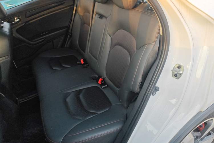 Used JAC Refine S3 2017 1.5L Manual Luxury Smart Model
