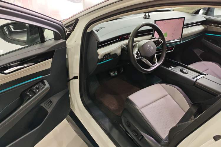 Used Volkswagen ID.7 VIZZION 2024 AIR model