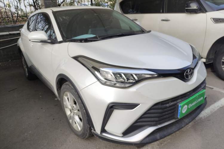 Used Toyota IZOA 2021 2.0L Enjoy Edition
