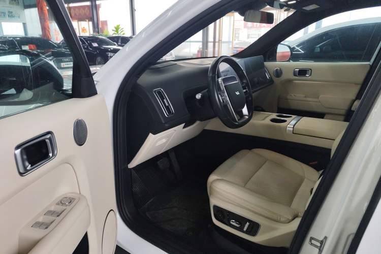 Used Li Auto L7 2023 Air model