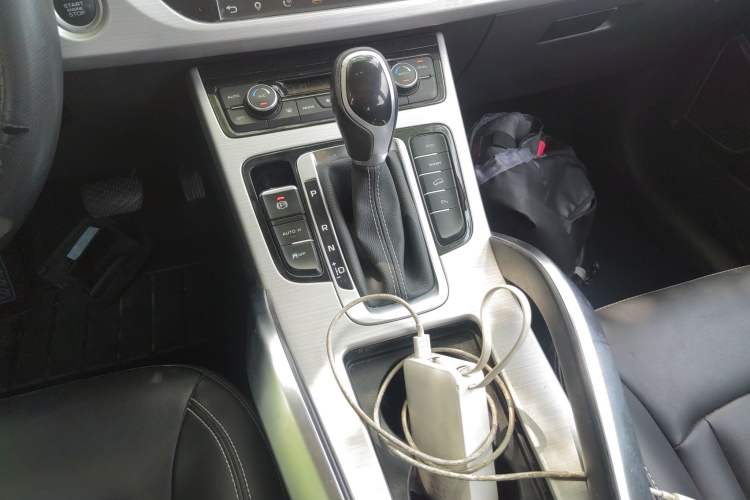 Used Geely Auto Emgrand X7 Sport 2016 1.8TD Automatic Smart Connectivity Version
