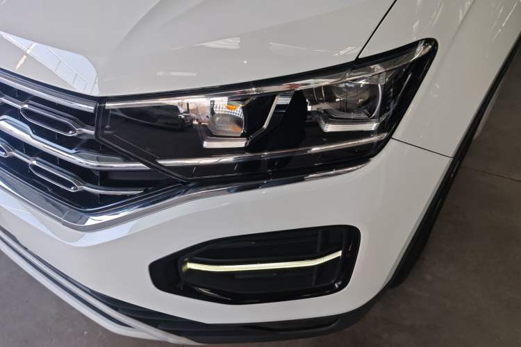 Used Volkswagen Tayron 2019 330TSI Two-Wheel-Drive Luxury Version China V Emission Standard
