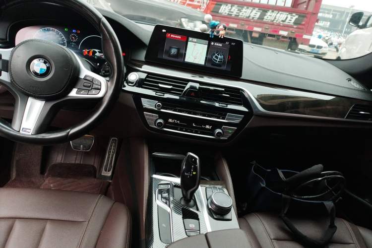 Used BMW 5 Series 2019 525Li M Sport Package
