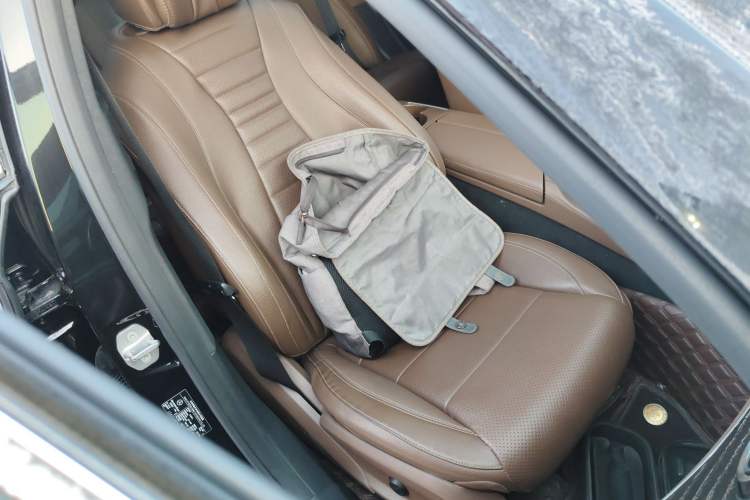 Used Mercedes-Benz E-Class 2016 E 300 L Sport Luxury Model
