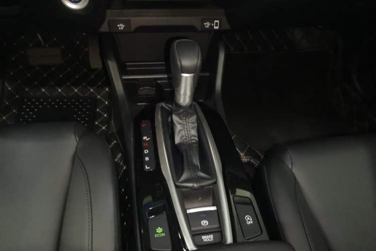 Used Honda Crider 2022 180Turbo CVT Luxury Edition
