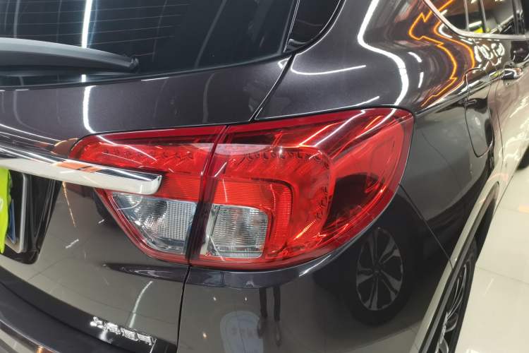 Used Buick Envision 2016 28T Four-Wheel Drive Luxury Model
