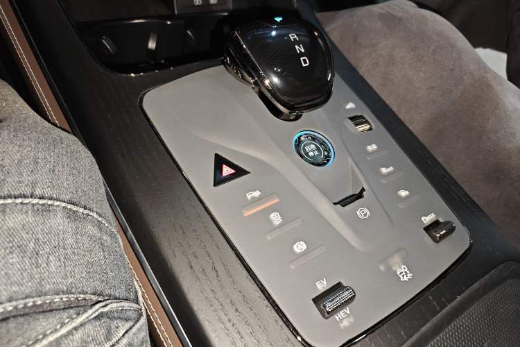 Used BYD Han 2023 DM-i Champion Edition 121KM Prestige Model