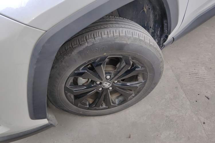 Used Toyota RAV4 2023 Dual-Engine 2.5L E-CVT Four-Wheel Drive Elite Plus Edition
