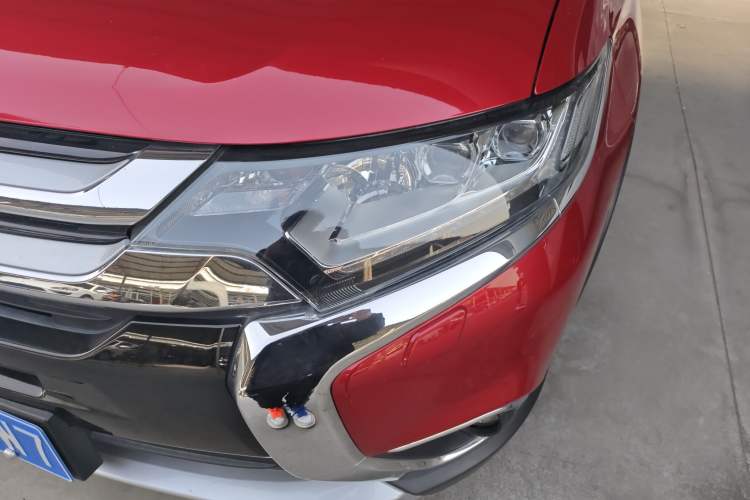 Used Mitsubishi Outlander 2016 2.4L 4x4 Elite Edition 5 Seats
