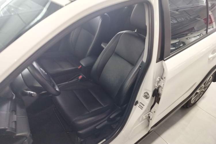 Used Toyota YARiS L 2021 X-Trail 1.5L CVT Leading Edition
