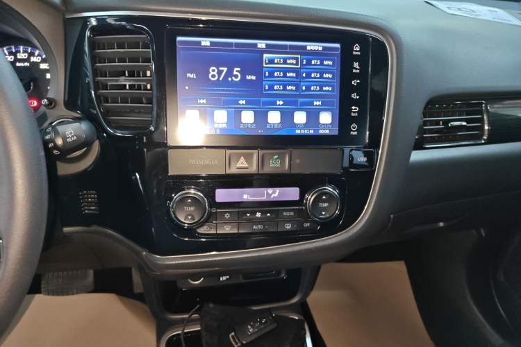 Used Mitsubishi Outlander 2018 2.4L 4x4 Elite Edition 5 Seats