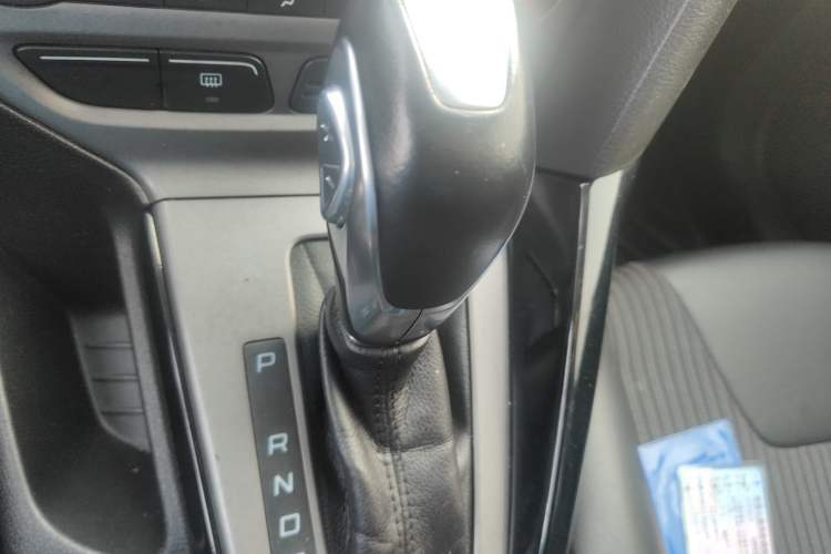 Used Ford Focus 2012 Sedan 1.6L Automatic Fashion Edition