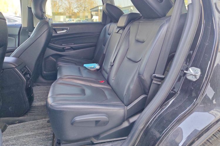 Used Ford Edge 2015 2.0T GTDi Four-Wheel Drive Prestige Model
