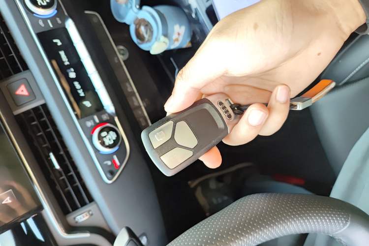 Used Audi A4L 2024 40 TFSI Luxury Dynamic Edition