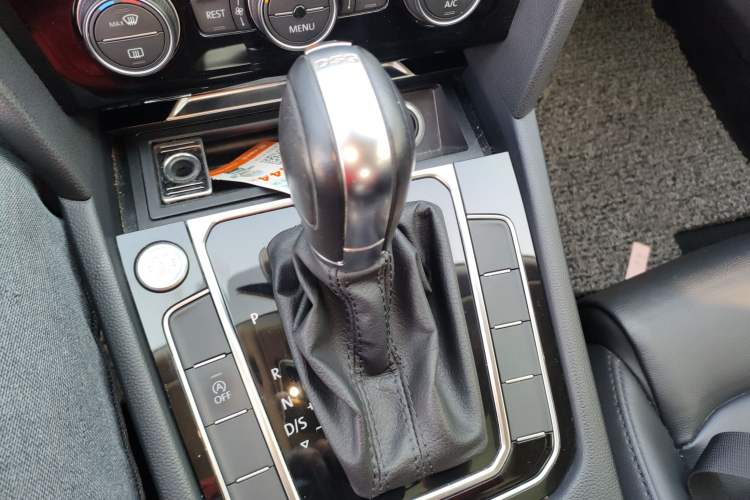 Used Volkswagen Magotan 2019 330TSI DSG Luxury Version China VI Standard
