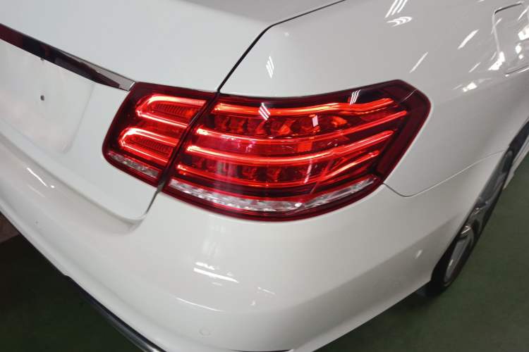 Used Mercedes-Benz E-Class 2015 E 260 L Sport Luxury Model
