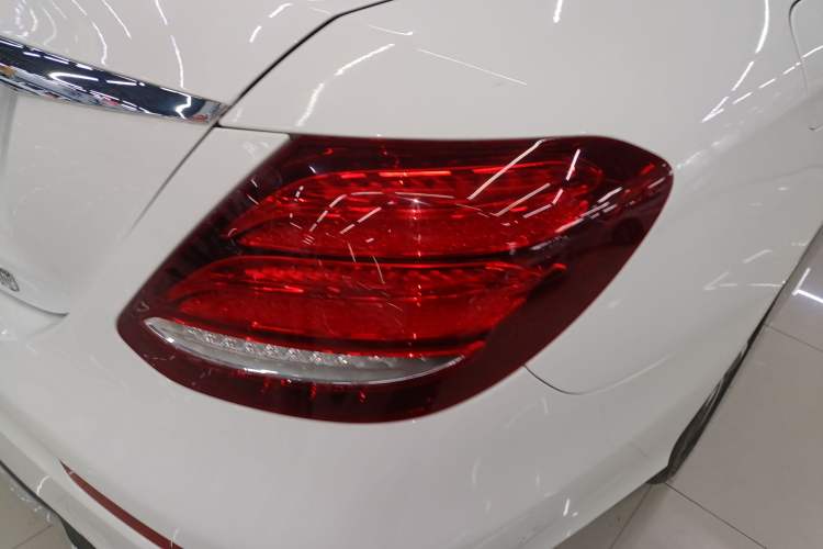 Used Mercedes-Benz E-Class 2019 Restyled E 300 L Sporty and Stylish Edition