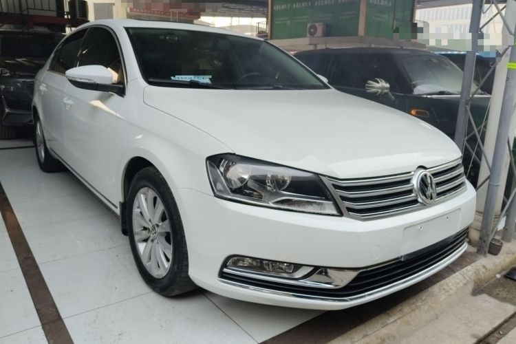 Used Volkswagen Magotan 2013 1.8TSI Premier Model
