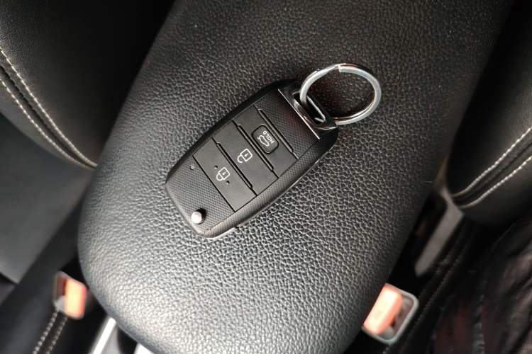 Used Kia K3 2016 1.6L Manual GL
