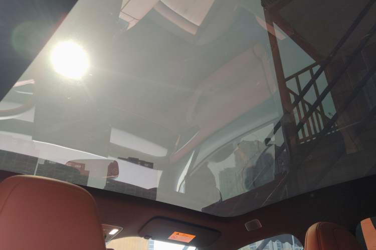 Used ONVO L60 2024 60 kWh Rear-Drive Version
