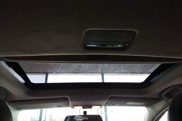 Used Honda Fit 2018 1.5L CVT Comfort Sunroof Version