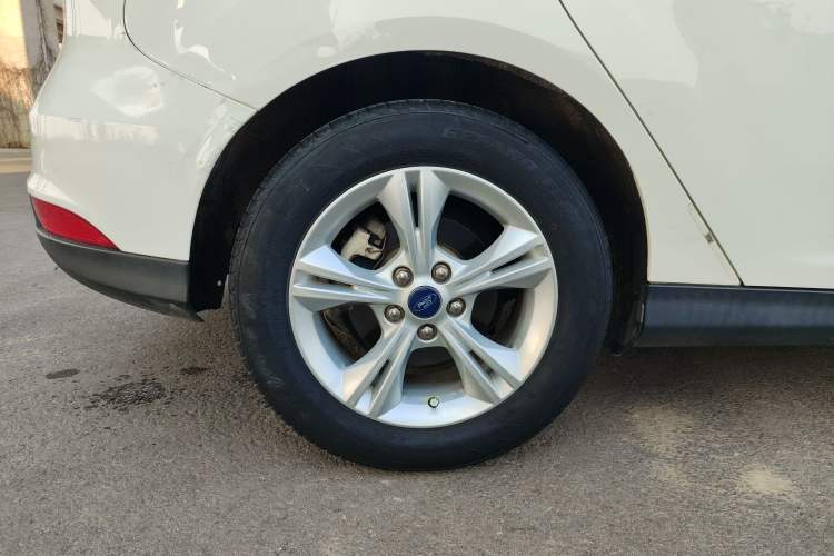 Used Ford Focus 2015 Hatchback 1.6L Automatic Comfort Model