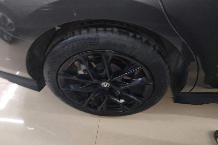Used Changan UNI-V 2024 1.5T Prestige Edition
